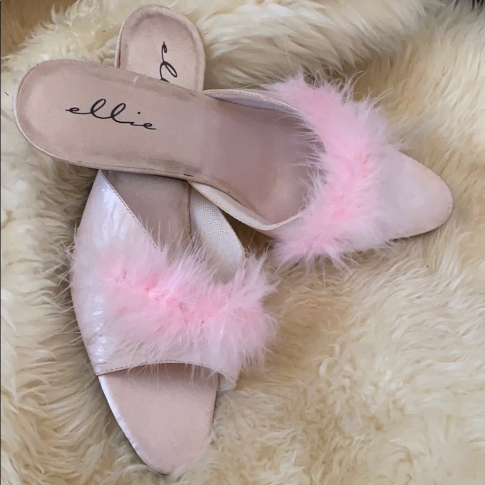 Pink feather boudoir slides size 10